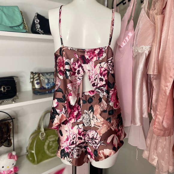 floral satin set - Picture 2 of 5